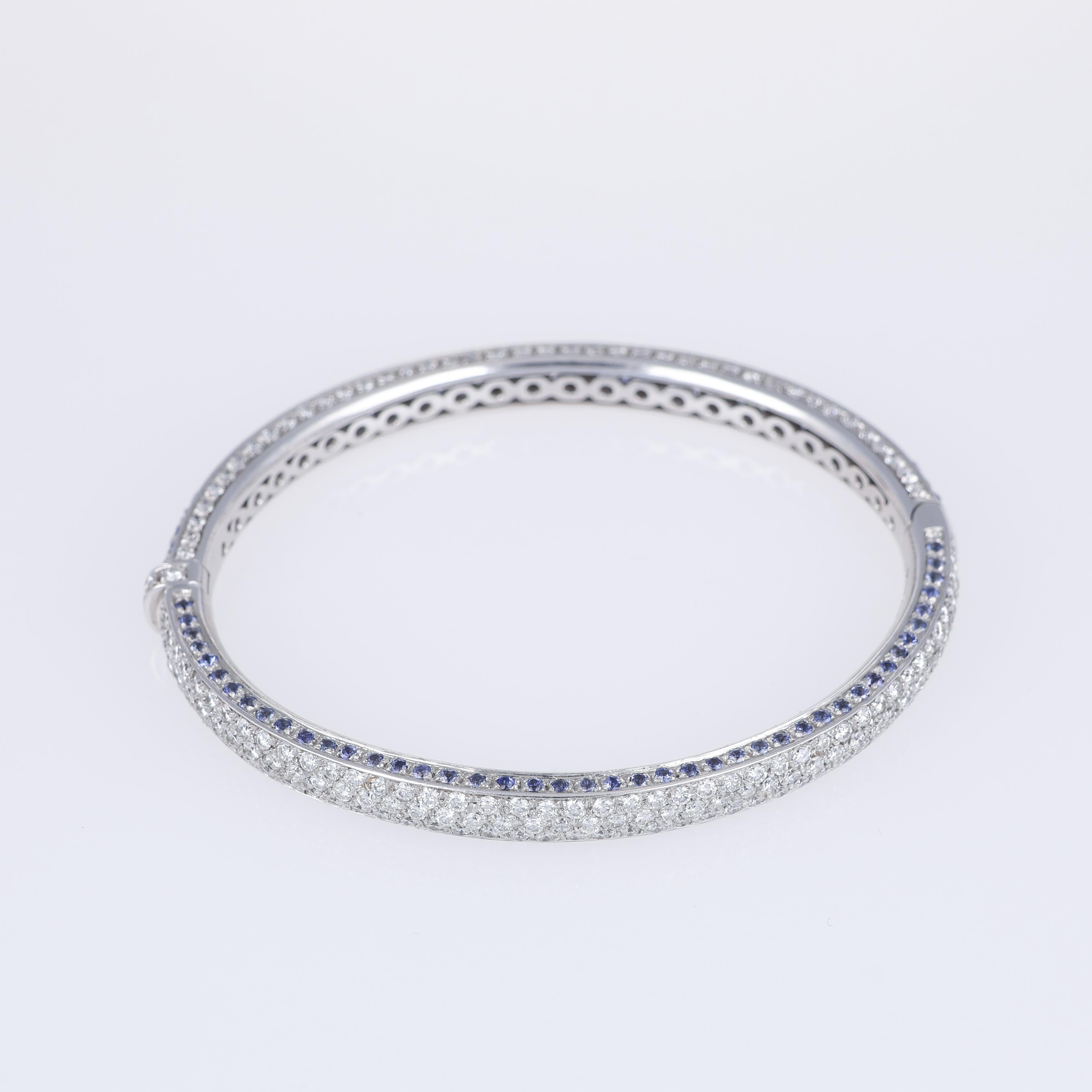 Women's or Men's 18K White Gold Bangle Bracelet with Diamonds and Blue Sapphires For Sale