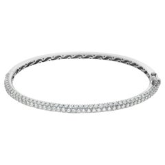 Bracelet jonc en or blanc 18 carats avec 2,86 carats de diamants pavés de taille brillant rond