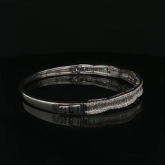 18K White Gold bangle with Round and Baguette Diamonds