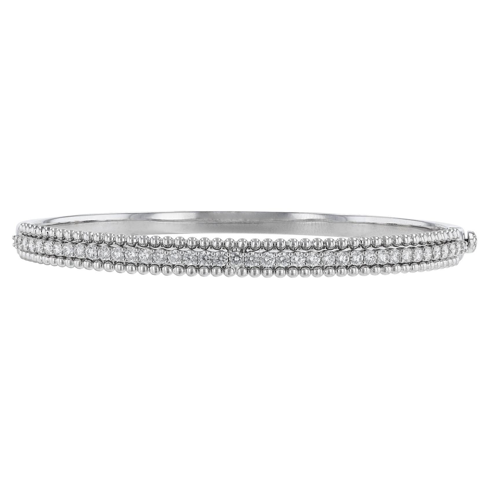 18K White Gold Beaded Diamond Bangle, 1.11 Carat For Sale