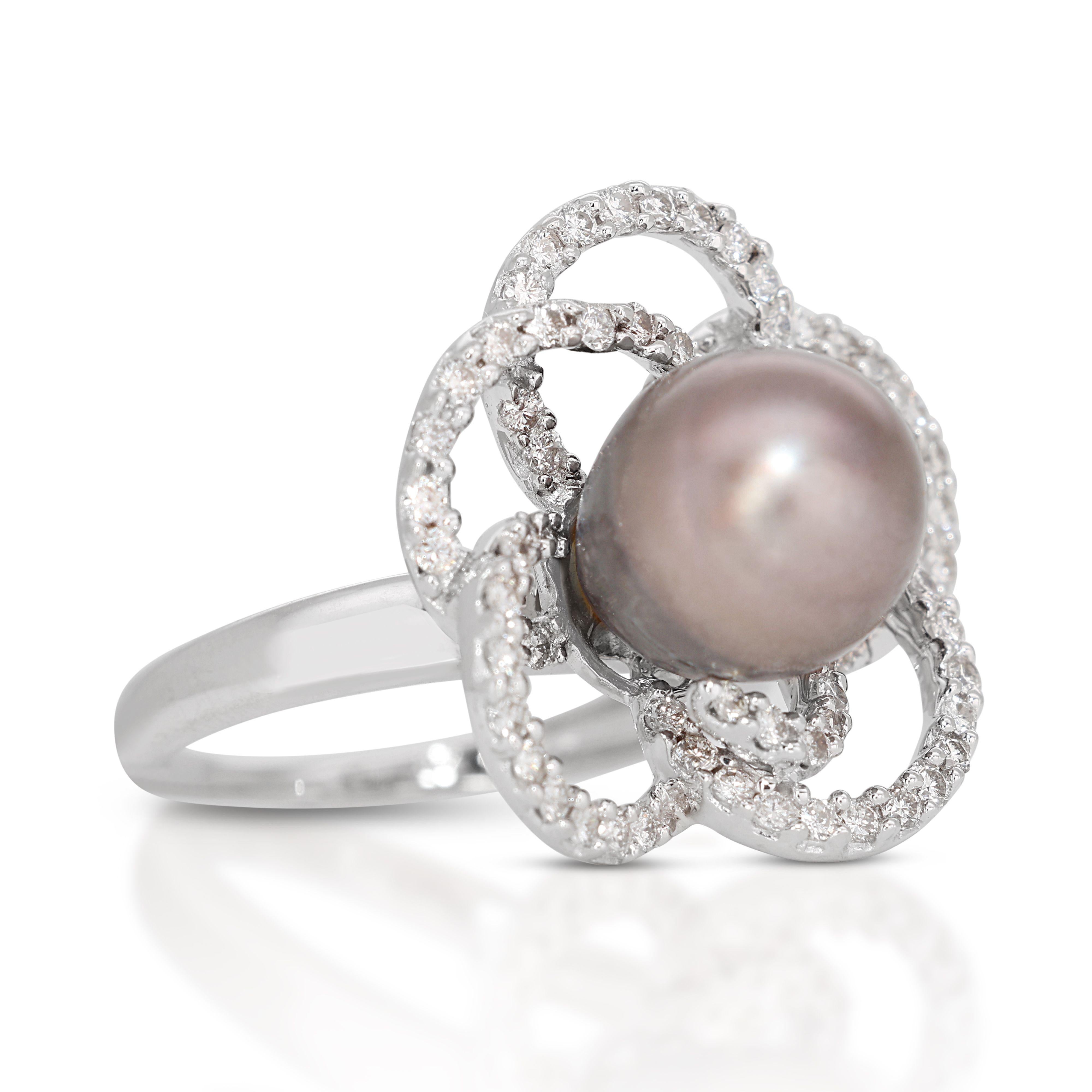 Round Cut 18K White Gold Beauty with 0.60ct Diamonds and Pearl Ring For Sale