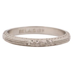 18K White Gold Belais Art Deco Floral Engraved Stackable Vintage Wedding Band