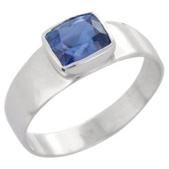 18K White Gold Bezel Set Blue Sapphire Gemstone Ring