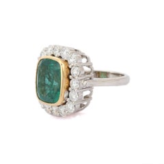 18k Solid White Gold Exquisite Emerald and Halo Diamond Ring