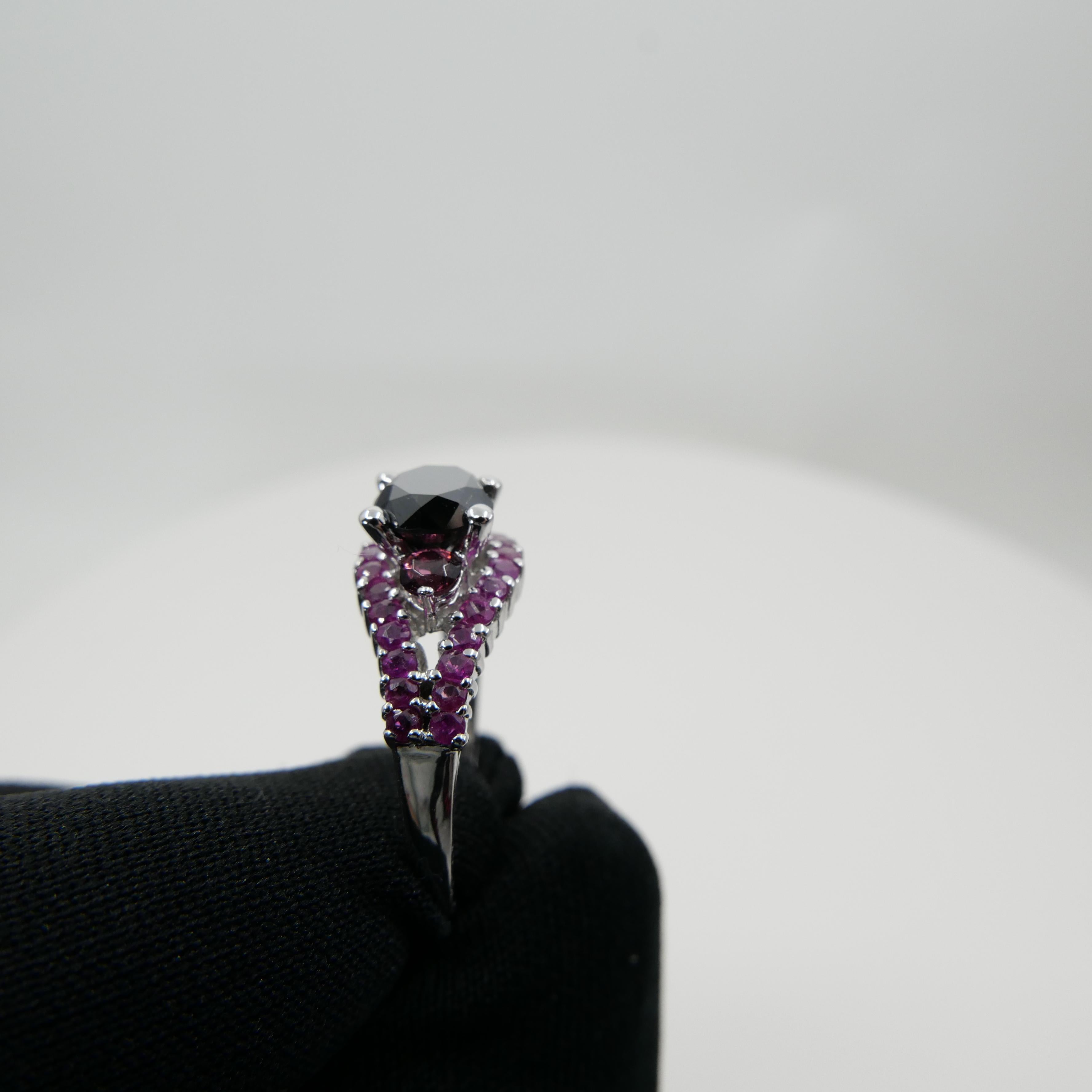 18K White Gold Black Diamond 1.11 Carat & Burma Ruby Cocktail Ring In New Condition For Sale In Hong Kong, HK