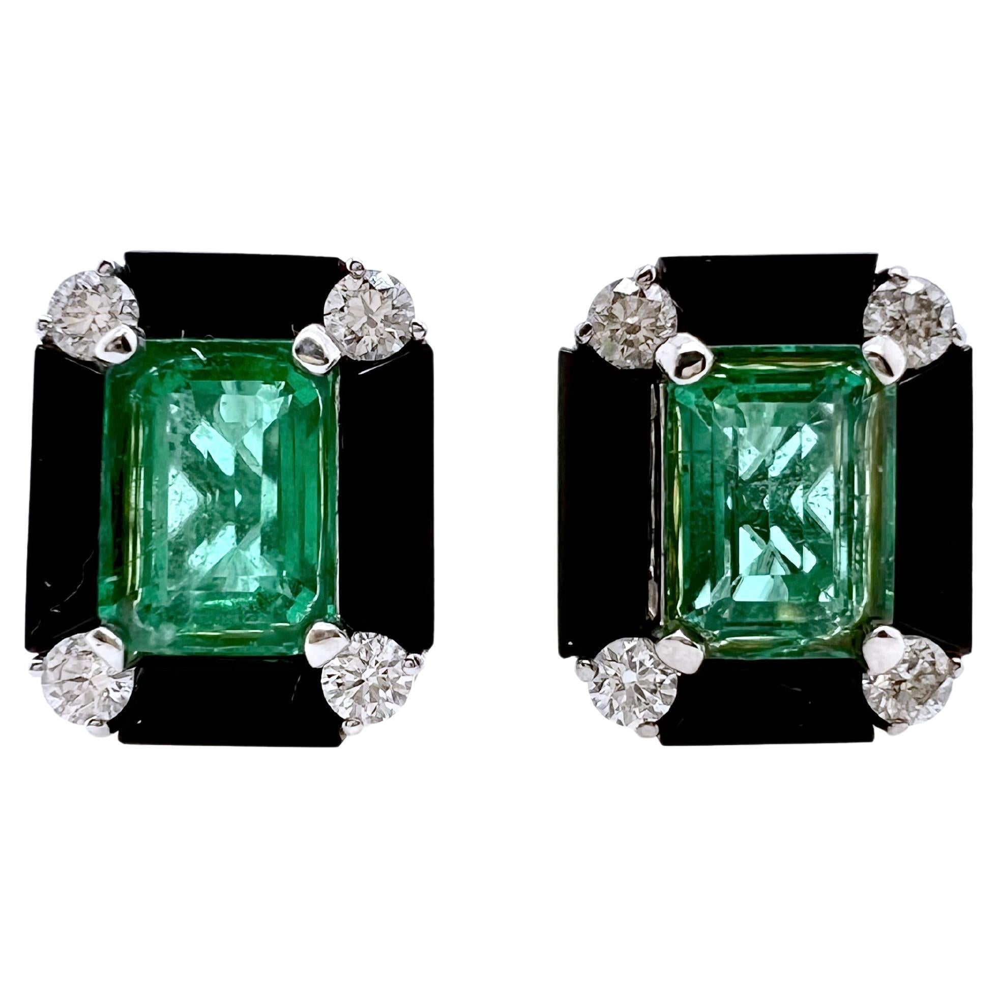 18k White Gold Black Onyx Art Deco Diamond Emerald Earrings
