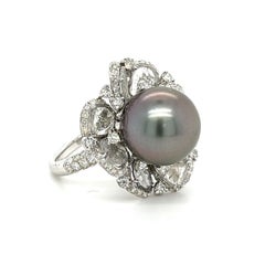 18K White Gold Black Pearl Ring with Diamonds