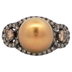 Bague en or blanc 18k rhodié noir avec perles et diamants en chocolat
