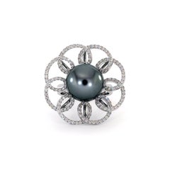 18K White Gold Black Tahitian Pearl Diamonds Ring