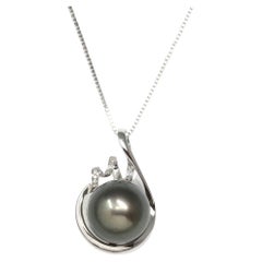 18k White Gold Black Tahitian South Sea Cultured Pearl AAA & Diamonds Necklace