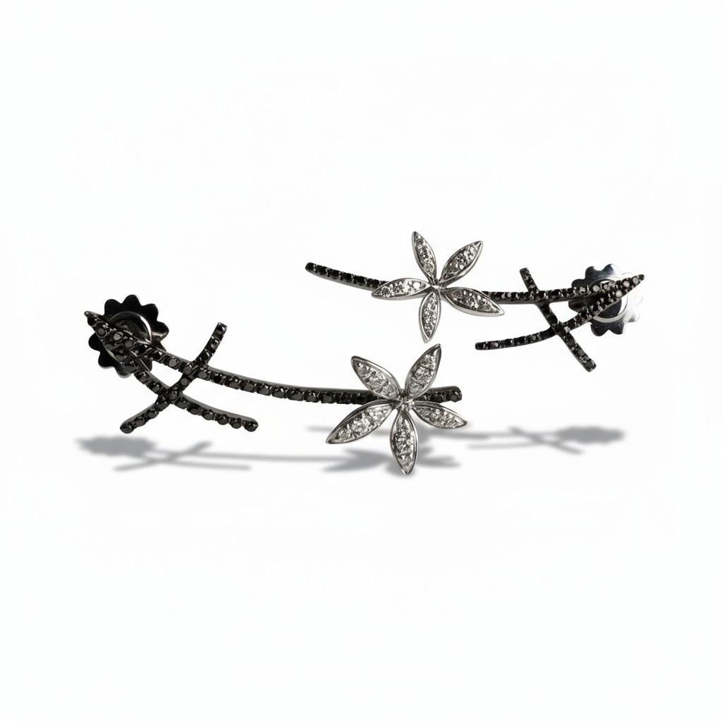 18k Weißgold Schwarz & Weiß Diamant Blumen Vintage Ohrringe von Stefan Hafner im Angebot 10