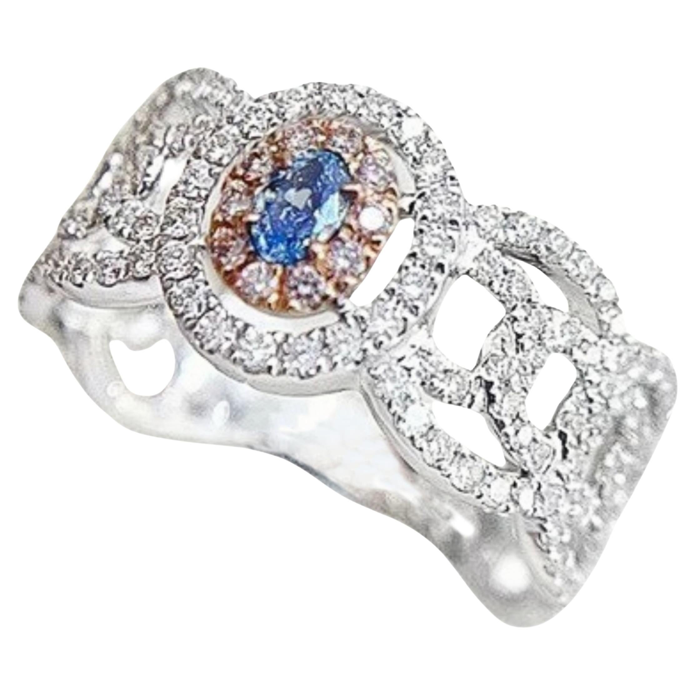 18K White Gold Blue Diamond Lace Ring with Diamonds