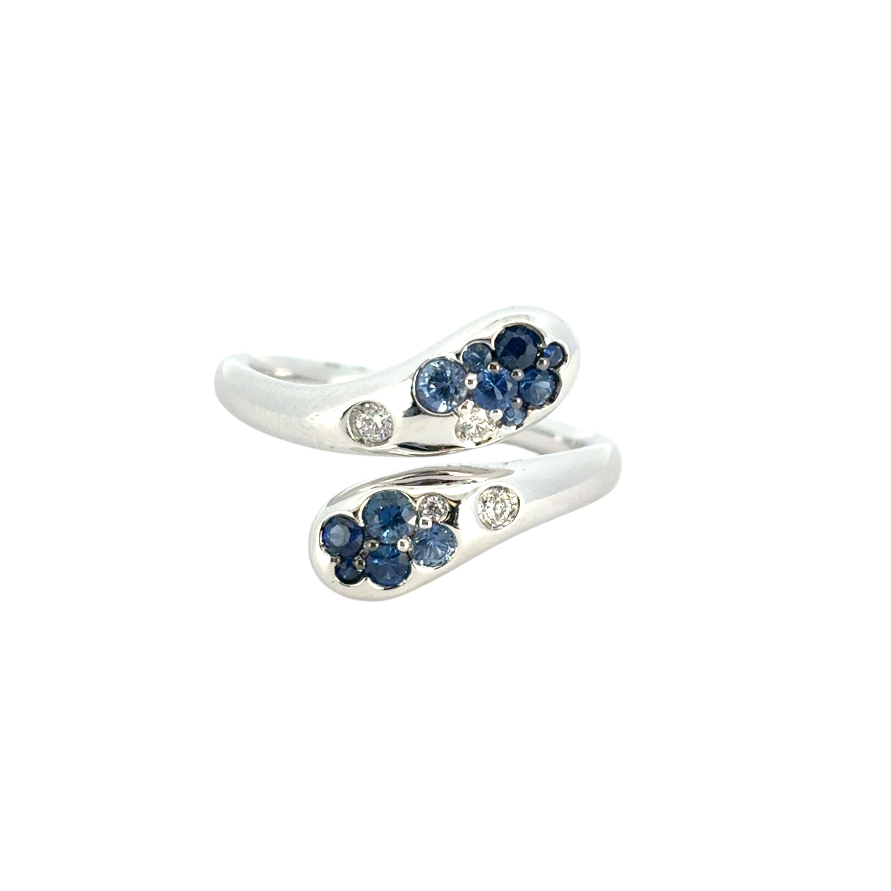 Anello a serpente con zaffiro blu e diamante in oro bianco 18 carati in vendita 4