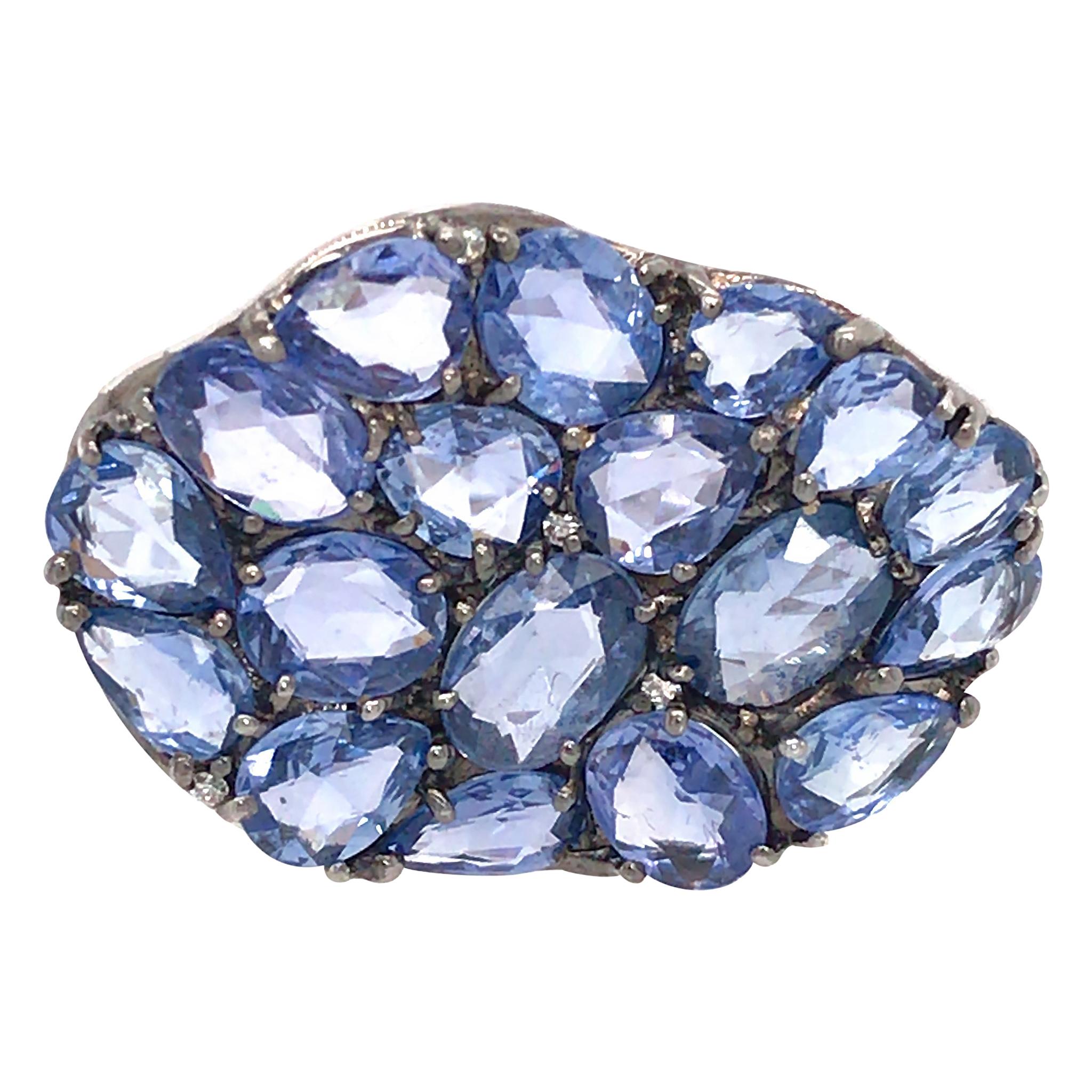 18k White Gold Blue Sapphire and Diamond Wavy Ring