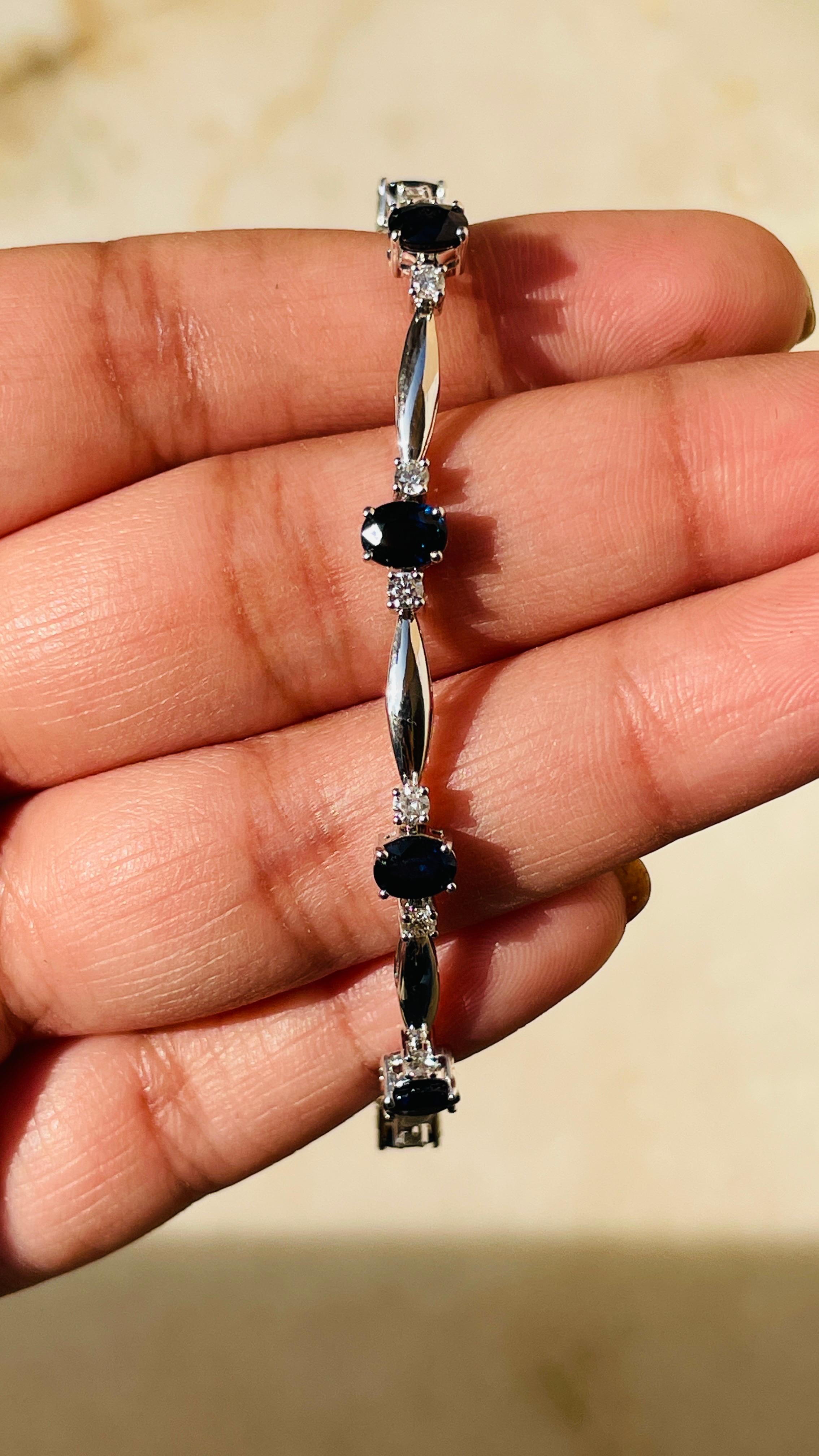  Natural Diamond and Blue Sapphire Tennis Bracelet in 18kt Solid White Gold In New Condition In Houston, TX