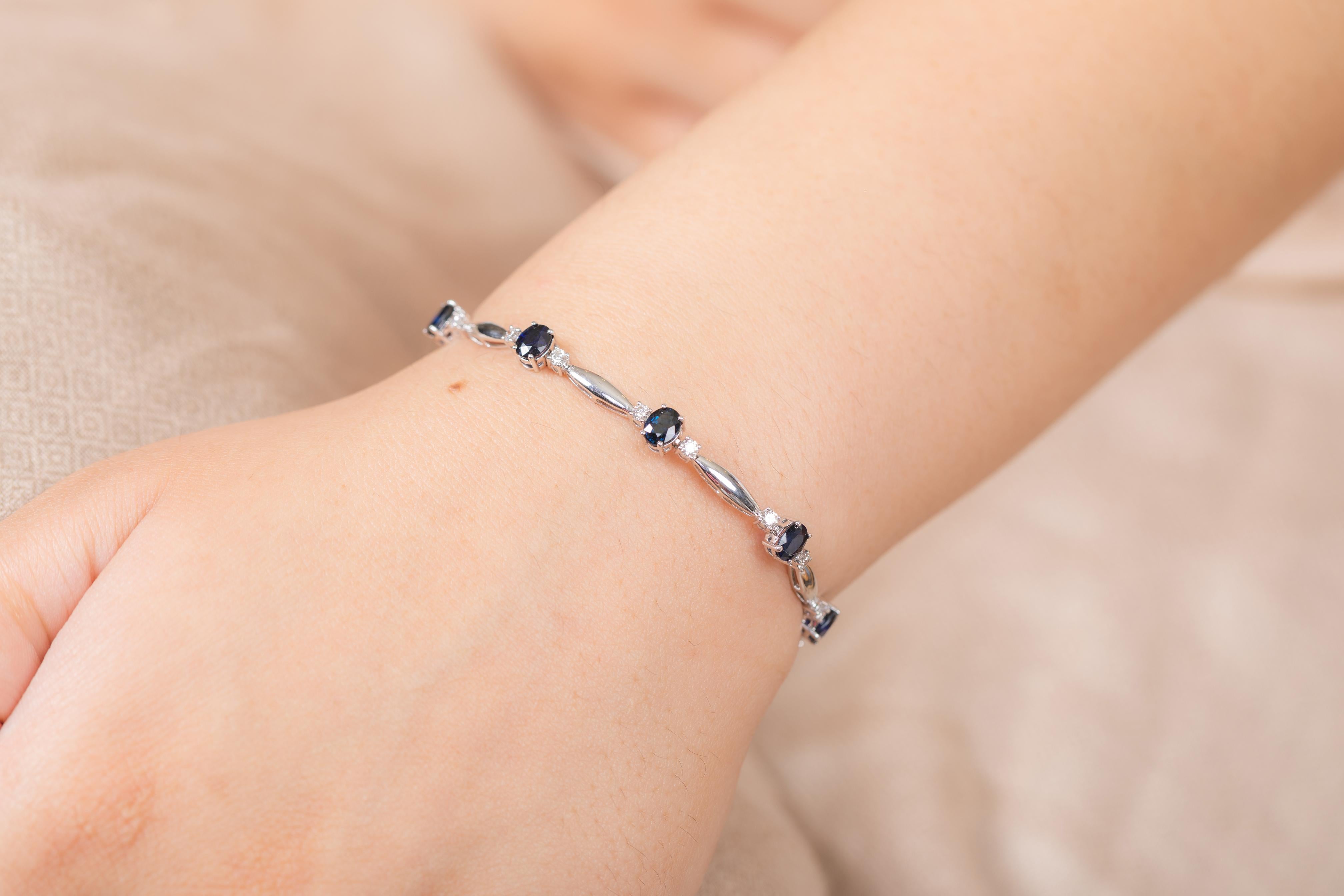 Women's  Natural Diamond and Blue Sapphire Tennis Bracelet in 18kt Solid White Gold