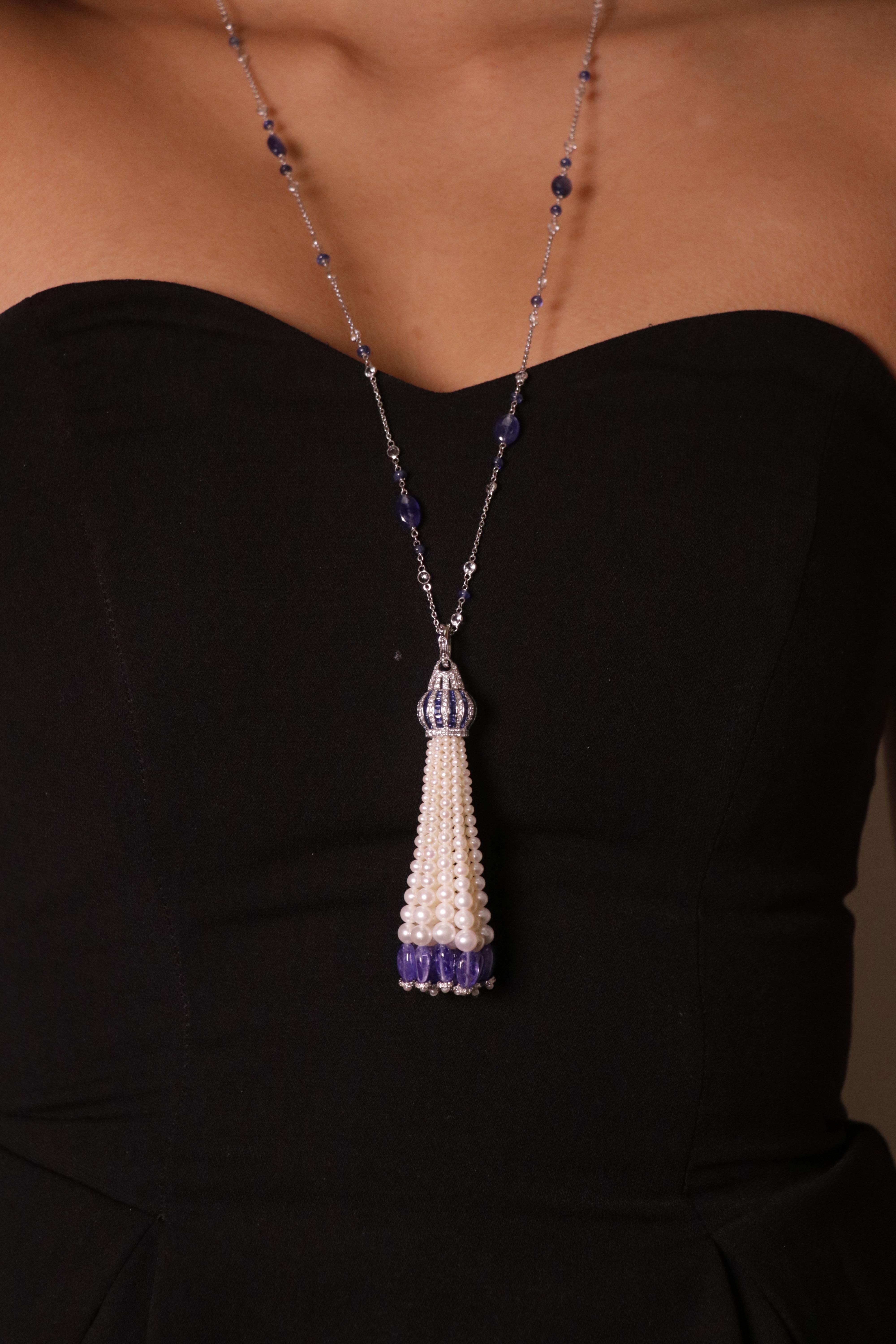 De las mujeres Zafiro Azul de Oro Blanco de 18k Cts 32.42 Tanzanita con Diamante y Borla de Perlas en venta