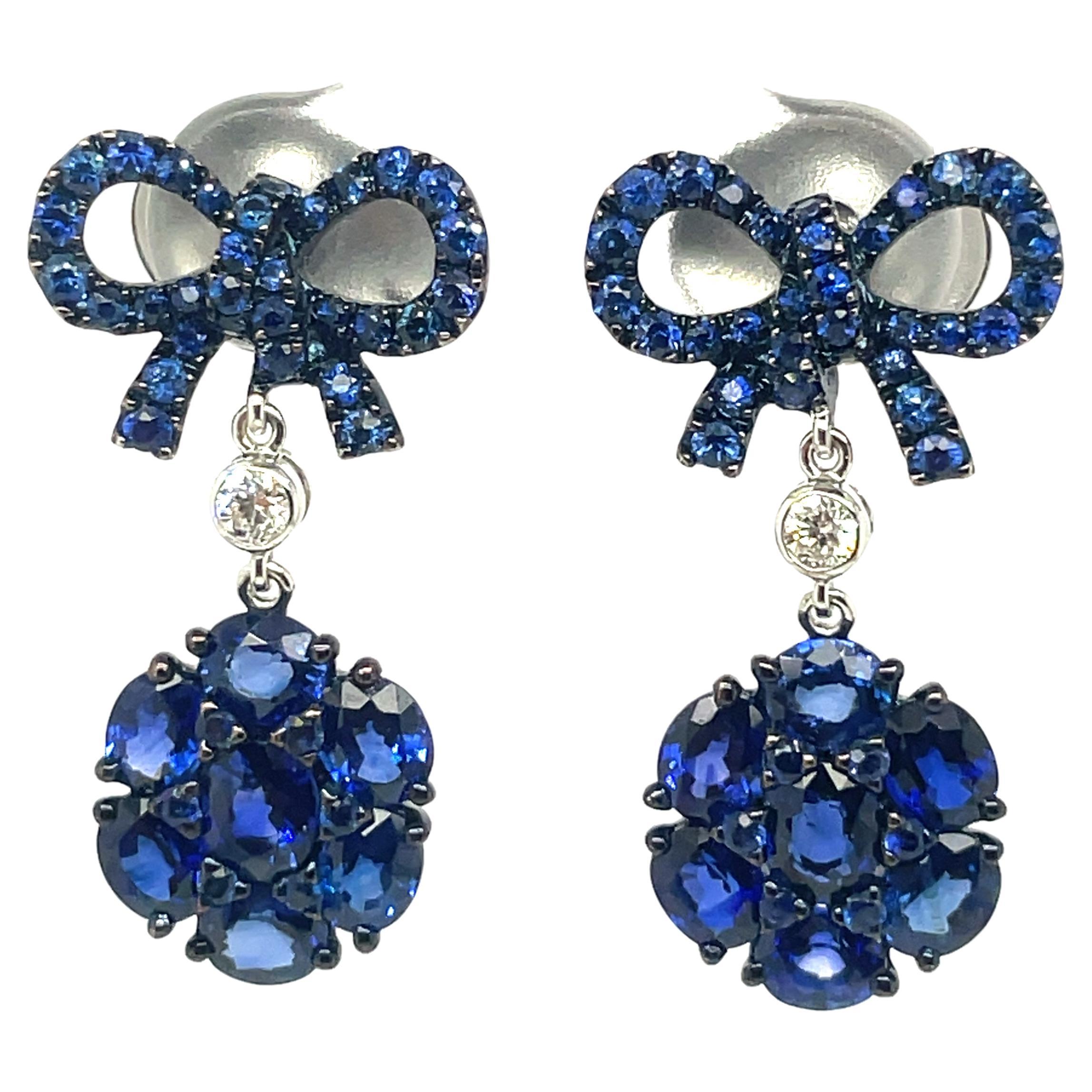 18k White Gold Blue Sapphire Cts 4.07 Round Diamond Flower Earrings
