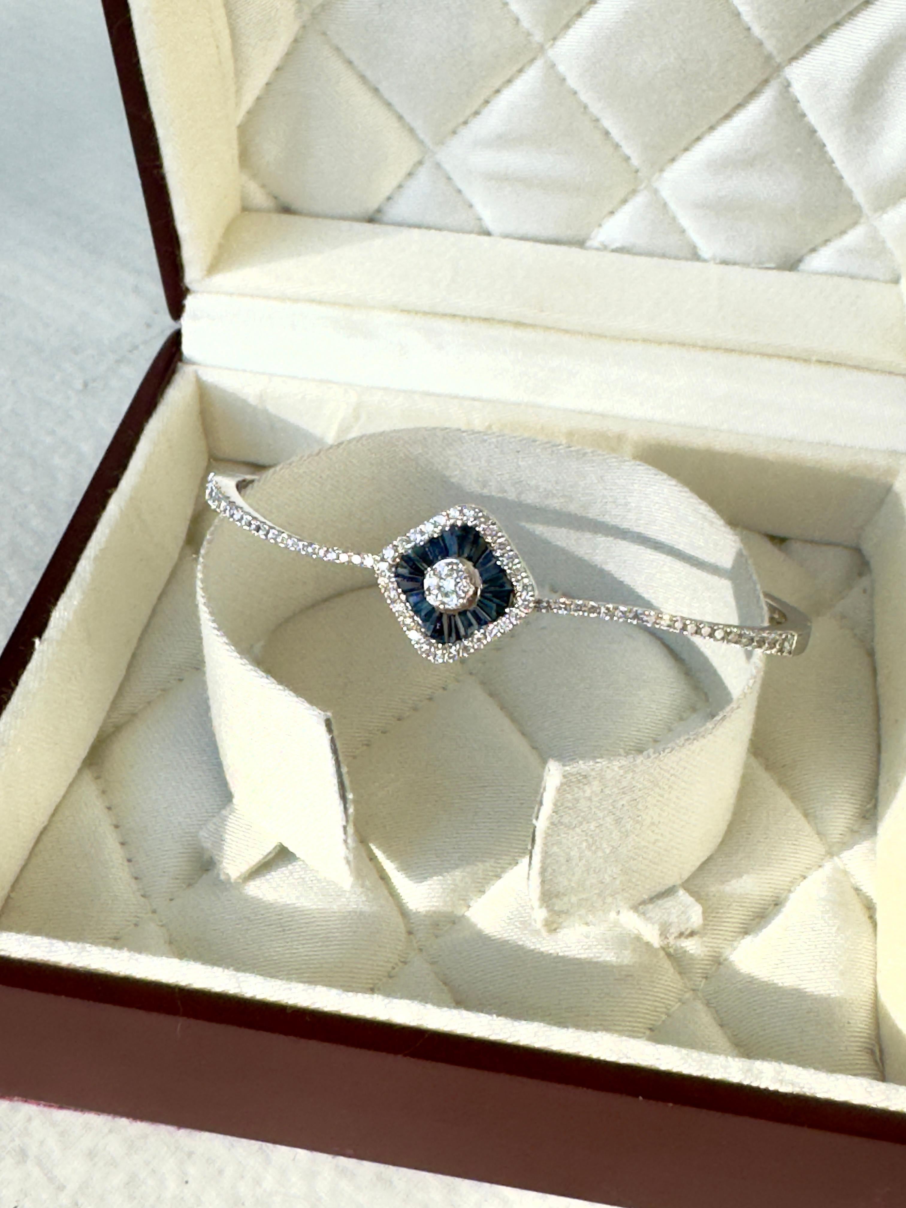 18K White Gold Blue Sapphire Diamond Bangle Bracelet For Sale 1