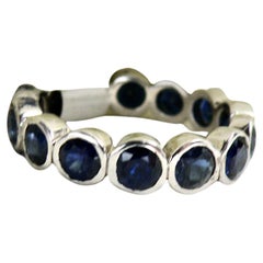 18k white gold blue sapphire infinity band