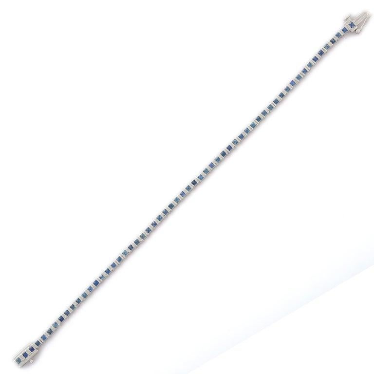 Natural Blue Sapphire Tennis Bracelet for Everyday Wear Made in 18K White Gold For Sale 3