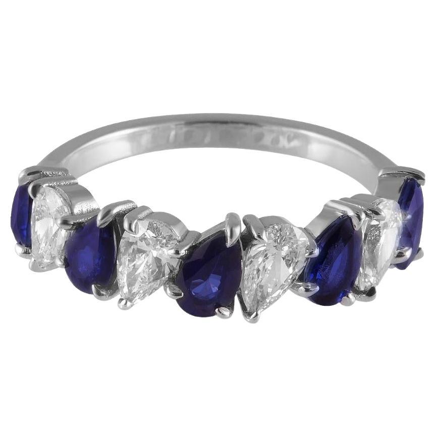 18k White Gold Blue Sapphires and Diamond Ring