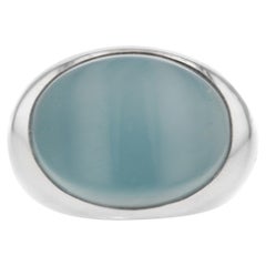 18 Karat White Gold Blue Stone Cocktail Ring