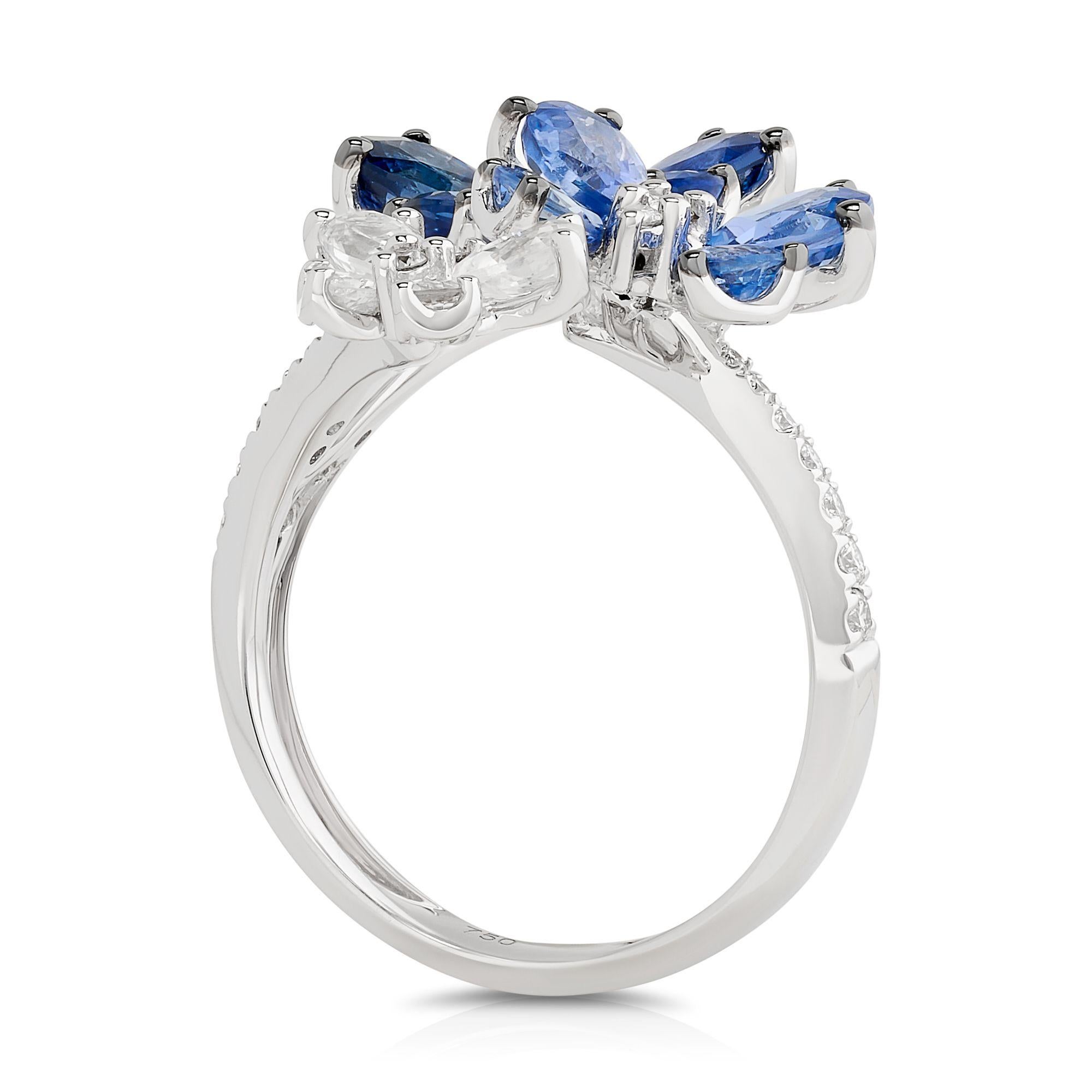 Taille poire Bague papillon en or blanc 18K saphir bleu et blanc en vente