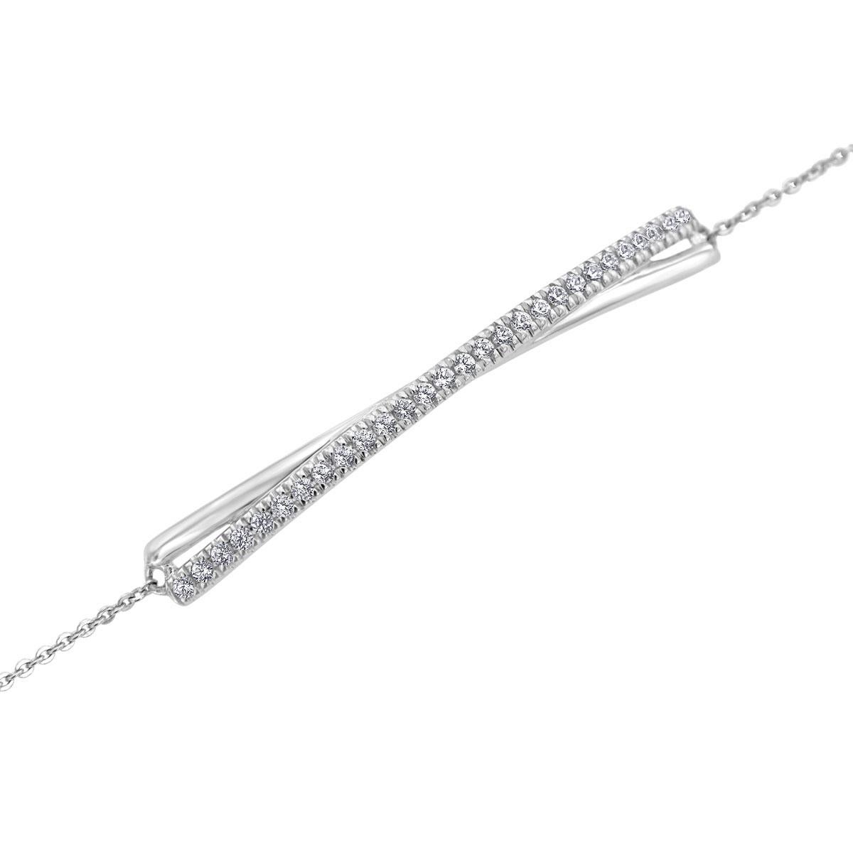 Taille ronde Bracelet Bolo en or blanc 18 carats avec diamants (2/5 ct. tw) en vente