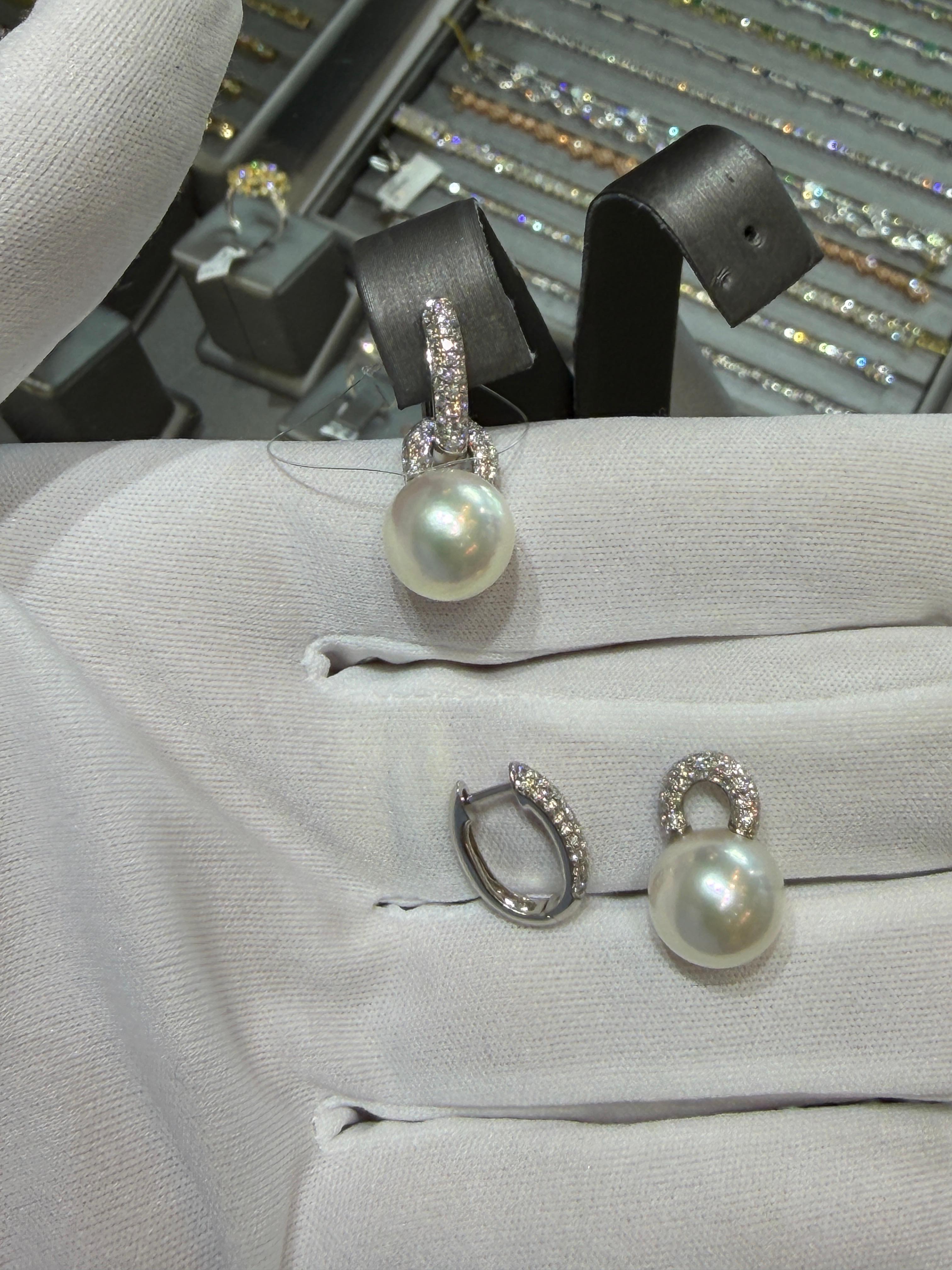 Taglio rotondo Orecchini da sposa in oro bianco 18K con perle dei mari del sud e diamanti, perle AAAA da 11,6 mm in vendita