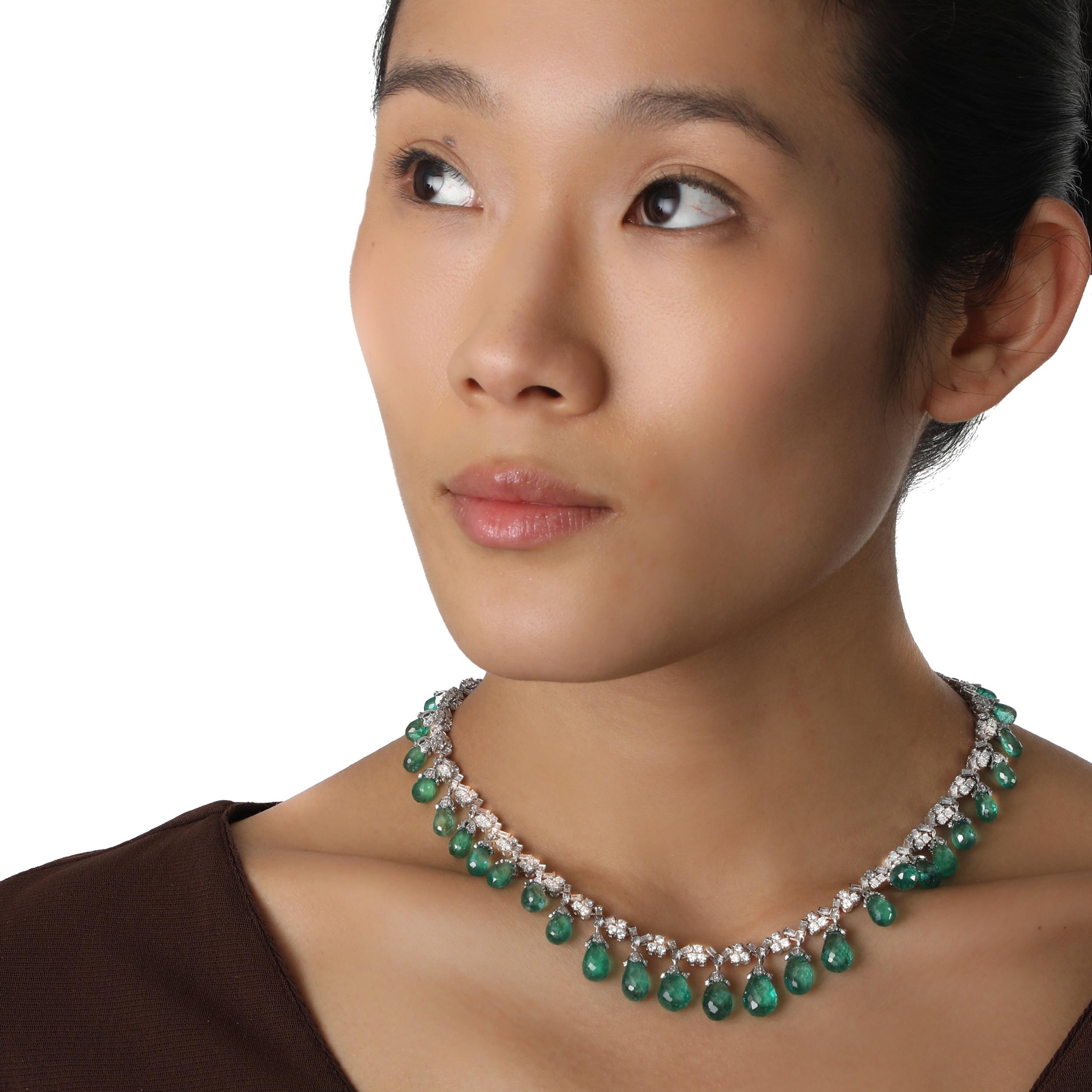 Modern 18k White Gold Briolette Emerald & Diamond Necklace For Sale