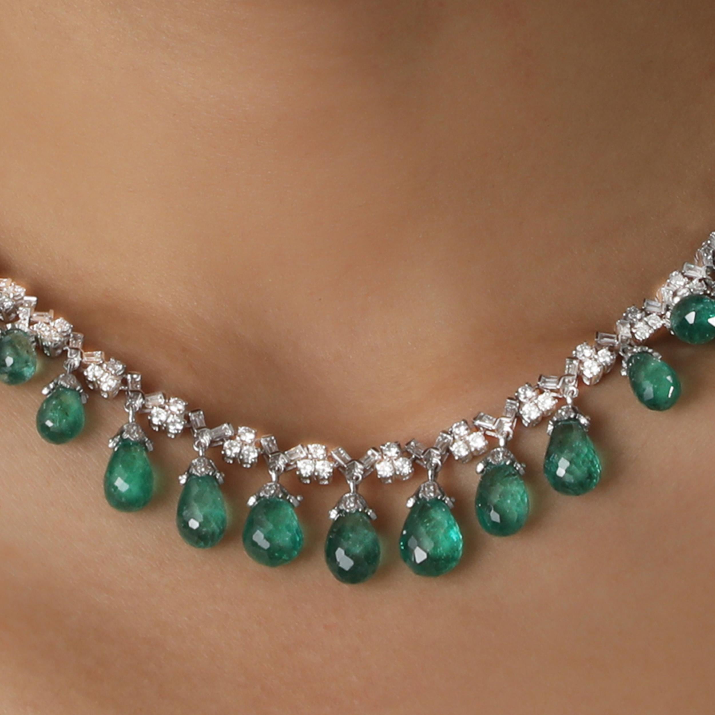 Briolette Cut 18k White Gold Briolette Emerald & Diamond Necklace For Sale