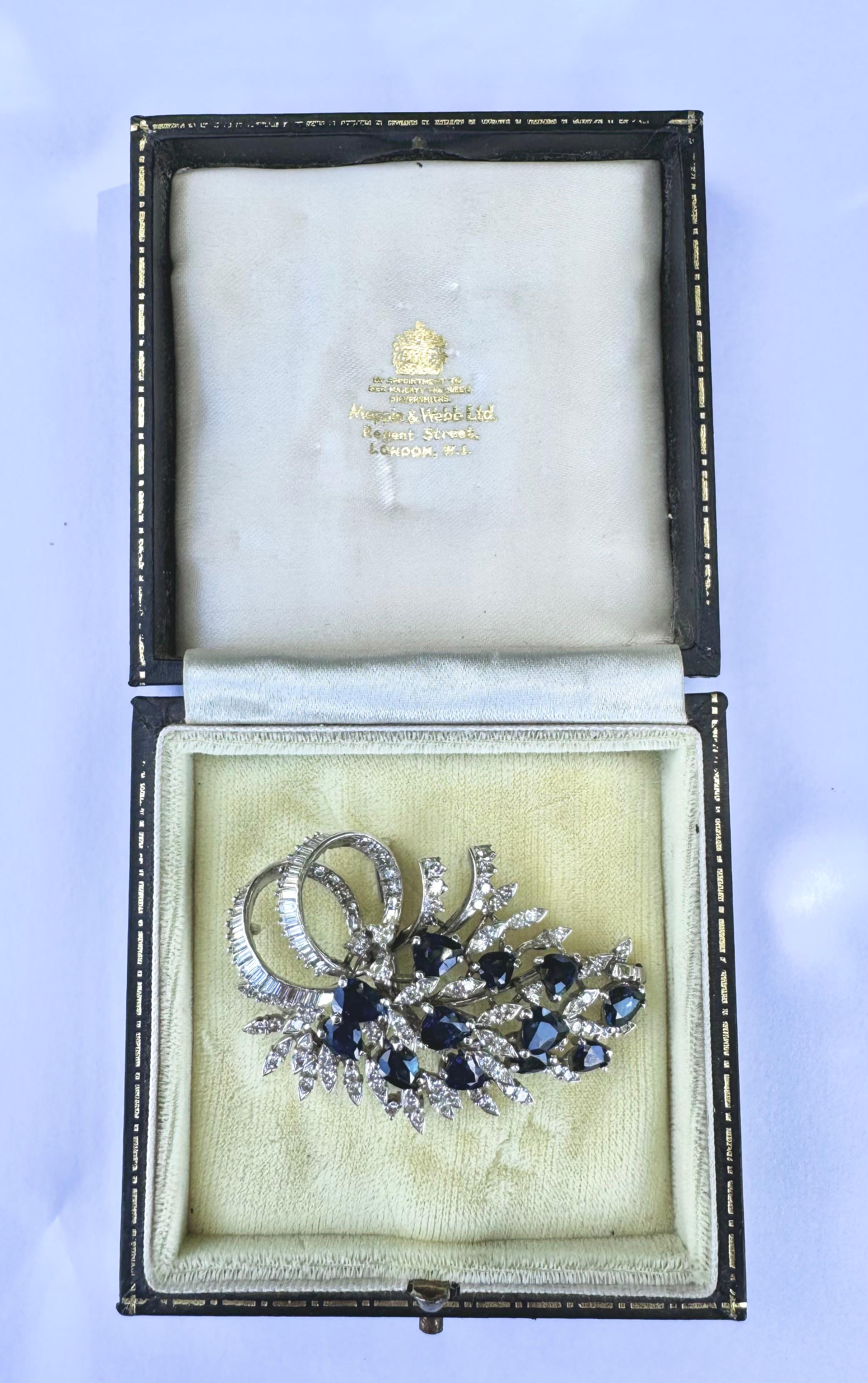 18K White Gold Brooch With Sapphires And Diamonds 5