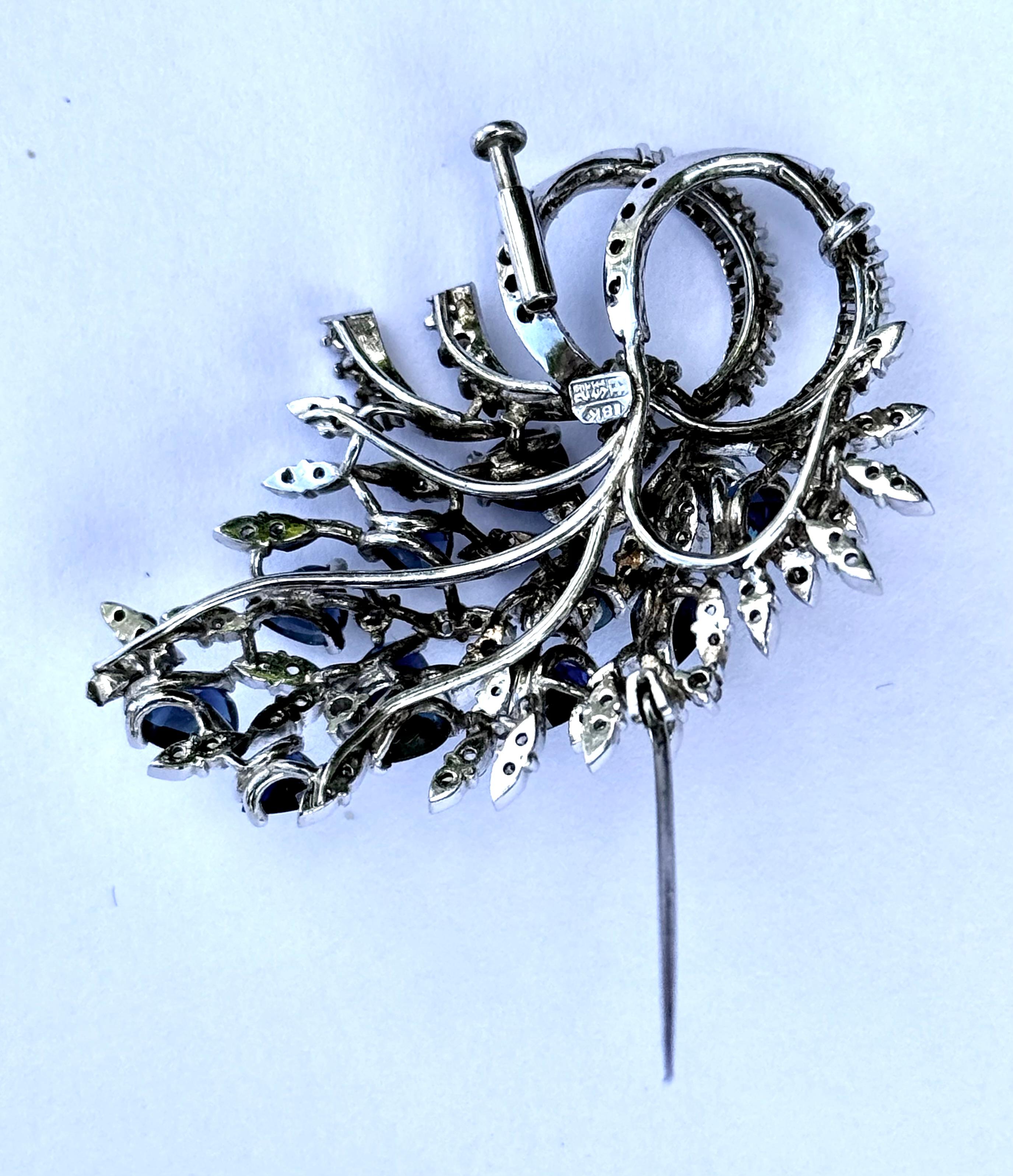 18K White Gold Brooch With Sapphires And Diamonds In Excellent Condition In Bradenton, FL