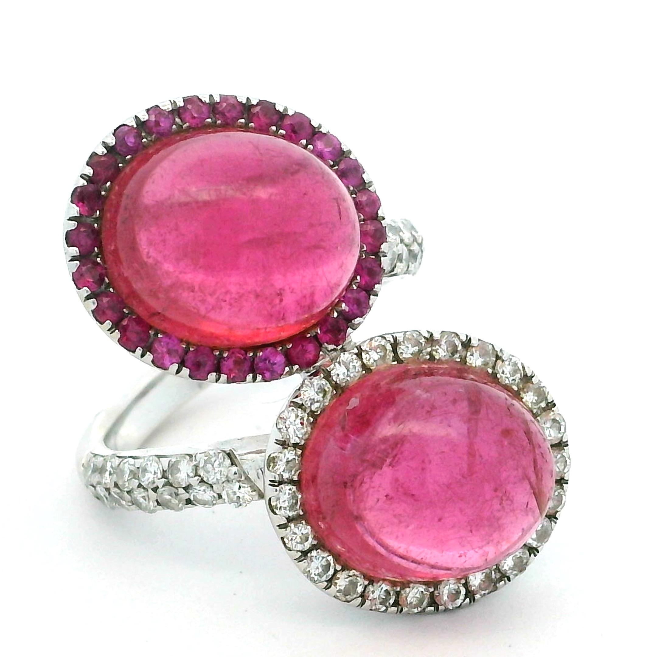 Contemporaneo Anello Bypass in oro bianco 18K con 10 carati di tormaline rosa e 1,10 carati di diamanti in vendita