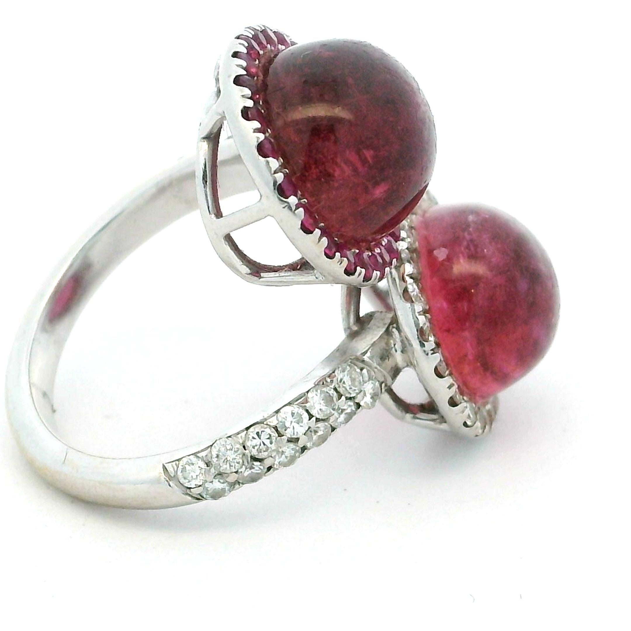Anello Bypass in oro bianco 18K con 10 carati di tormaline rosa e 1,10 carati di diamanti In condizioni ottime in vendita a Miami, FL