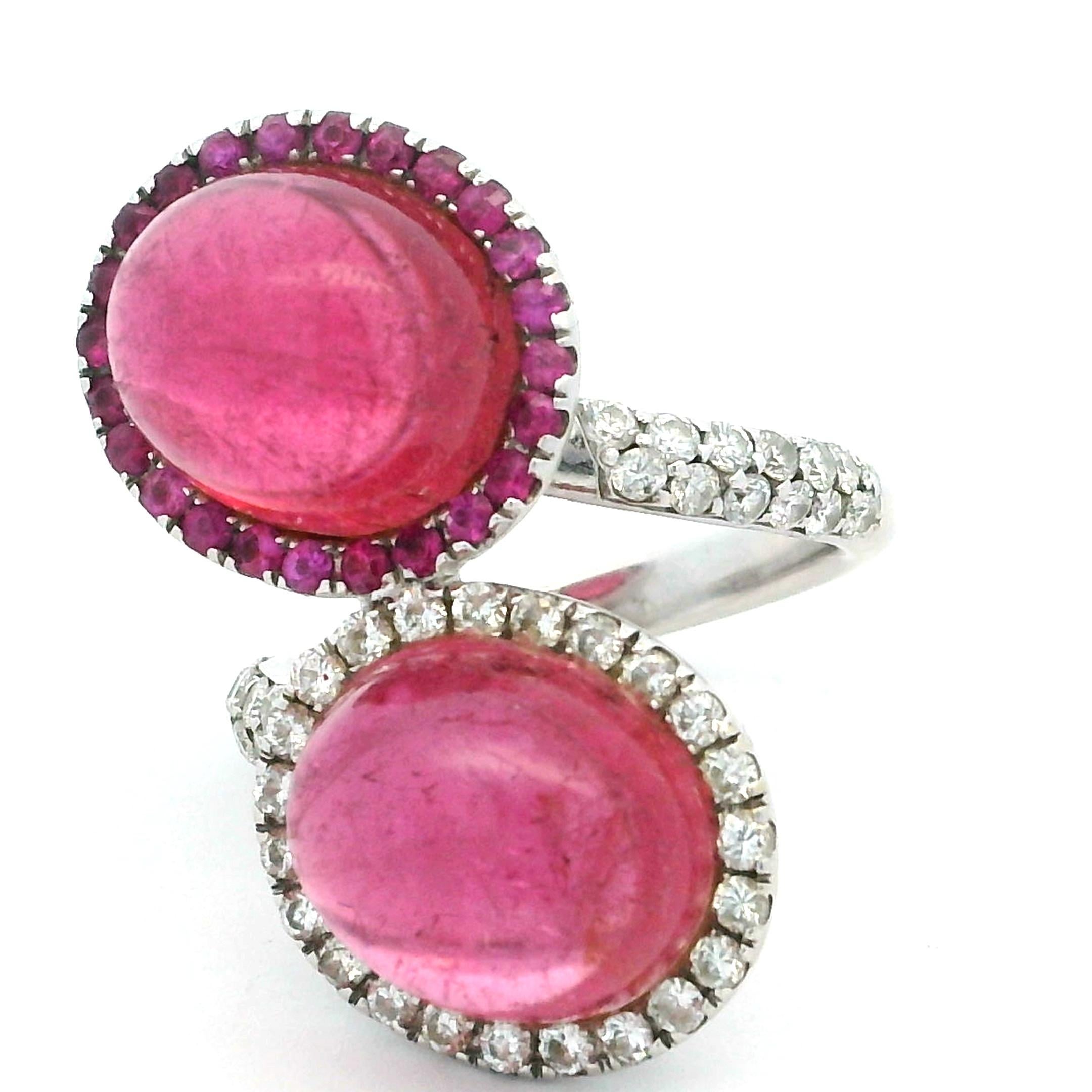 Anello Bypass in oro bianco 18K con 10 carati di tormaline rosa e 1,10 carati di diamanti in vendita 2