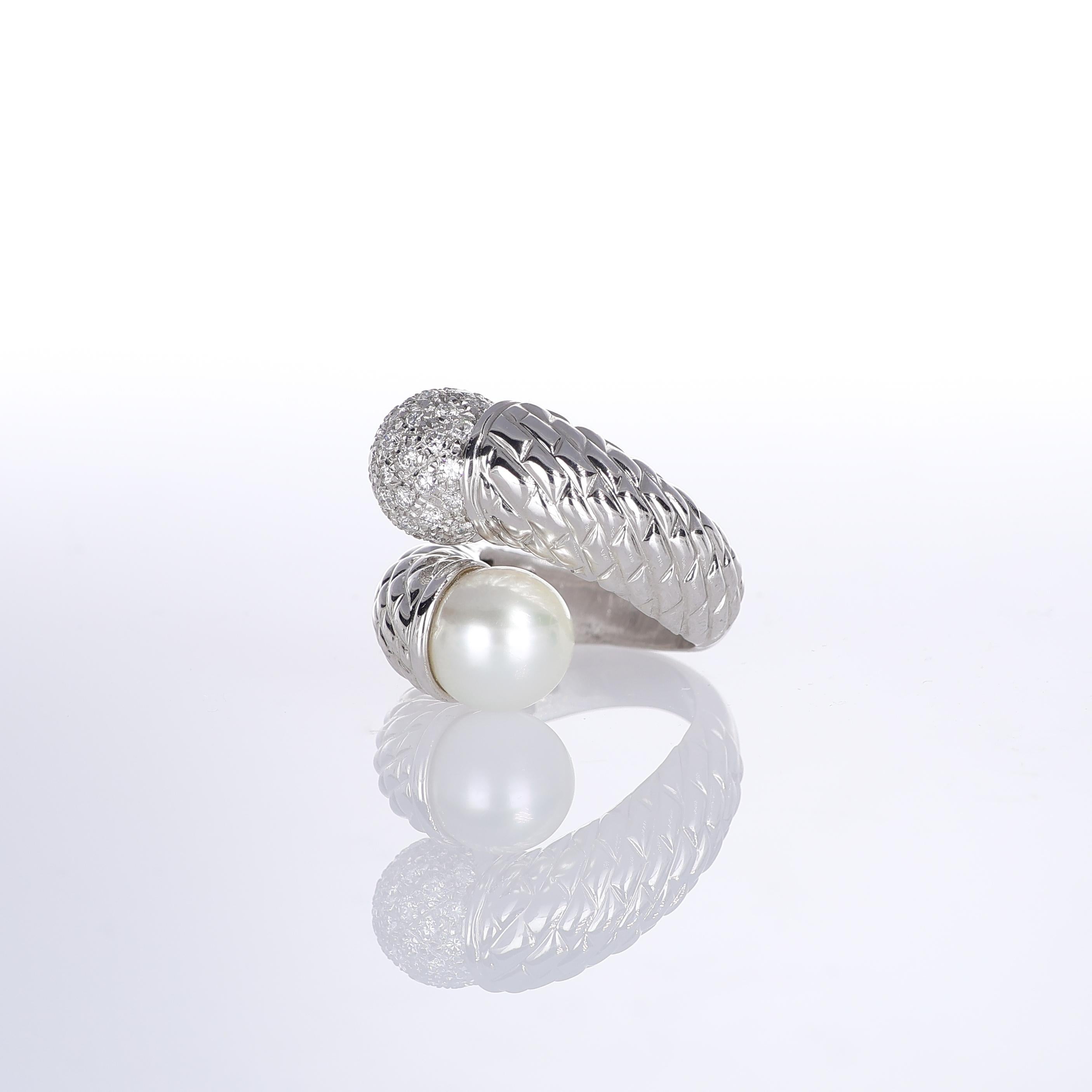 Brilliant Cut 18k White Gold Bypass Ring with Pearl and Diamond Sphere For Sale