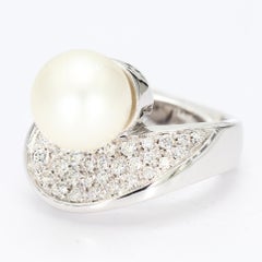 18k White Gold Bypass Ring with Pearl Center & Diamond Accents - Size 4