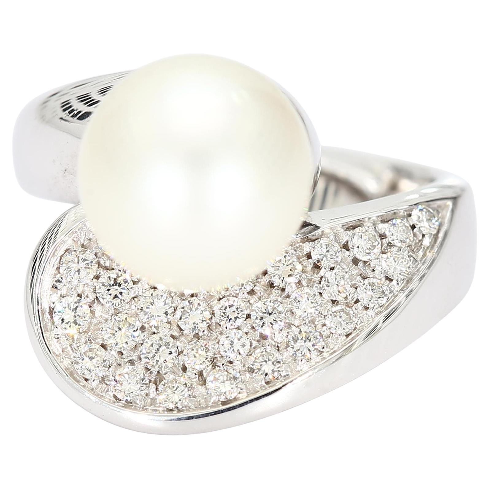 18k White Gold Bypass Ring with Pearl Center
Diamond Accents - Size 4