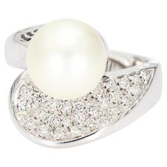 18k White Gold Bypass Ring with Pearl Center
Diamond Accents - Size 4