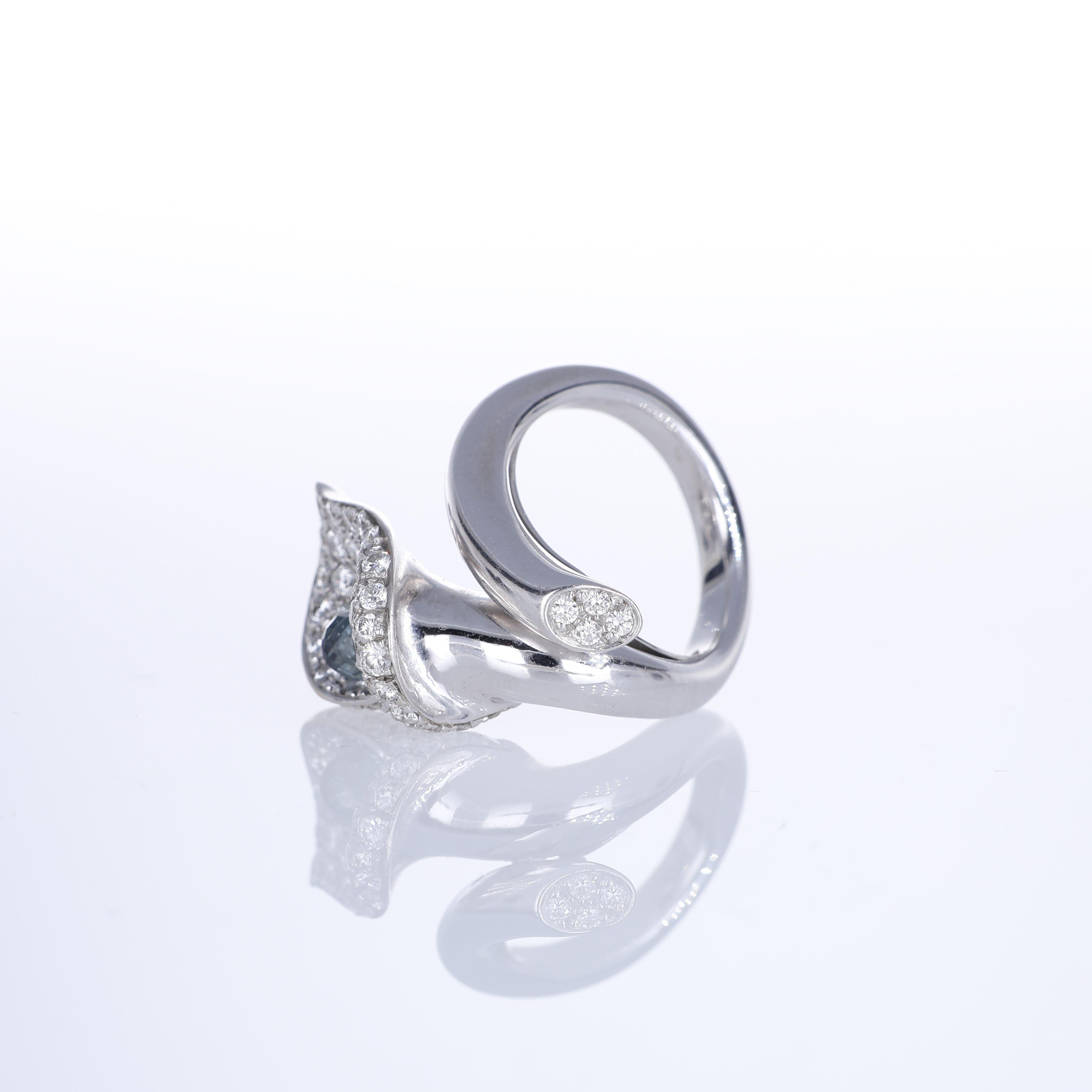 Brilliant Cut 18K White Gold Calla Lily Ring with Diamonds and Sapphire For Sale