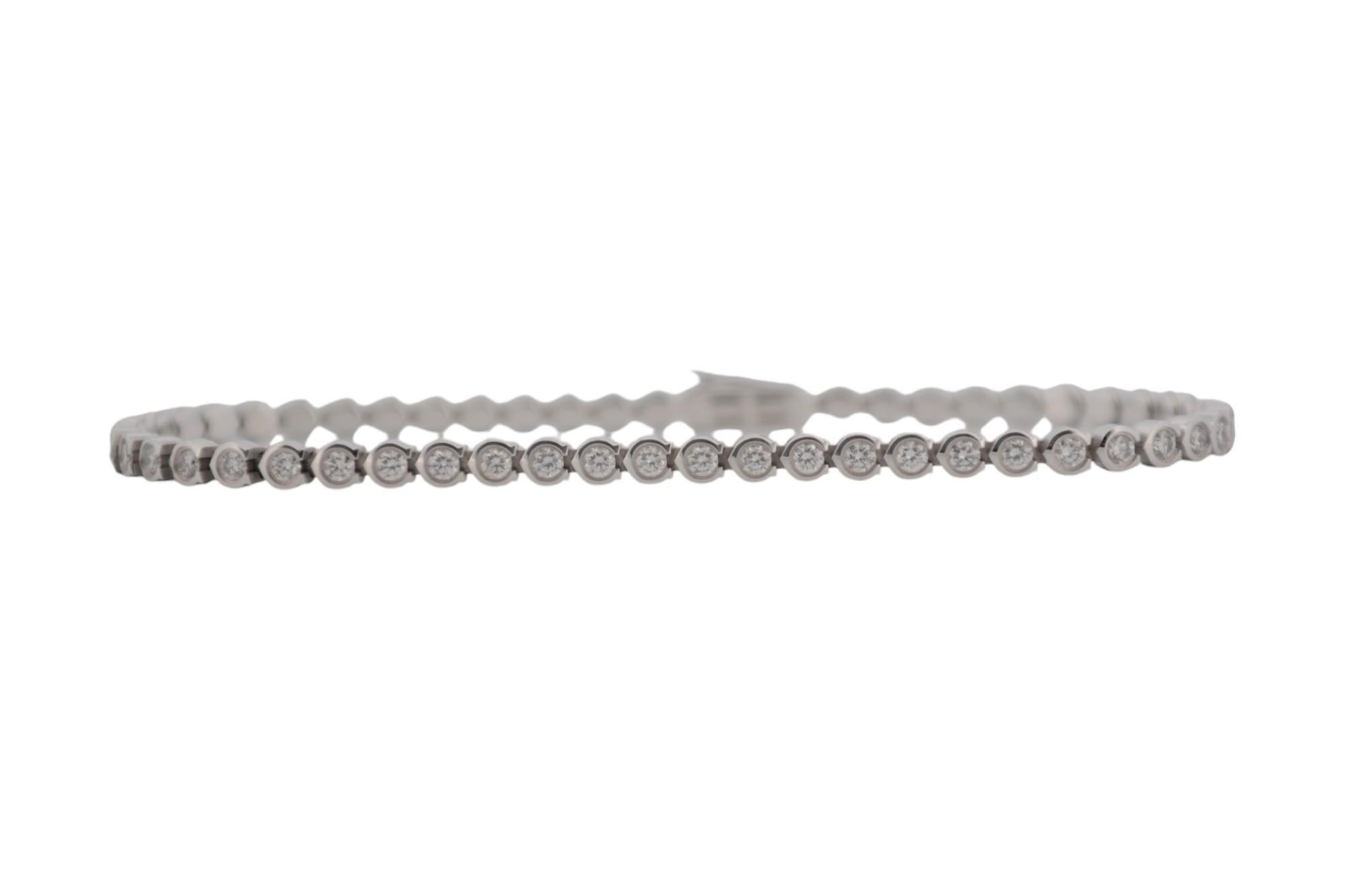 18K Weißgold Cartier Tennisarmband mit Diamanten voll besetzt 3