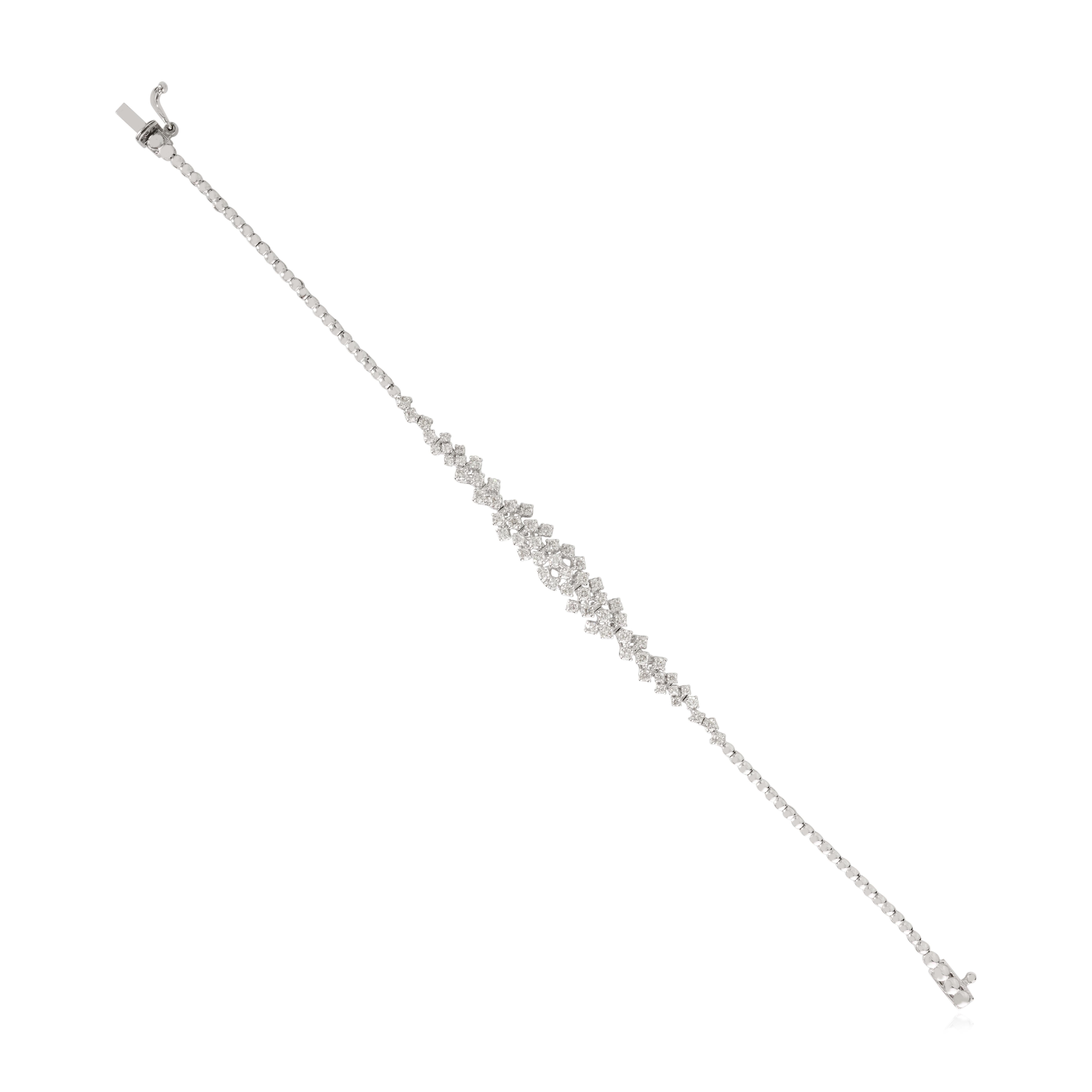 Bracciale tennis con cluster di diamanti certificati in oro bianco 18k 1,34 CTW Gioielli di pregio In condizioni Nuovo in vendita a New York, NY