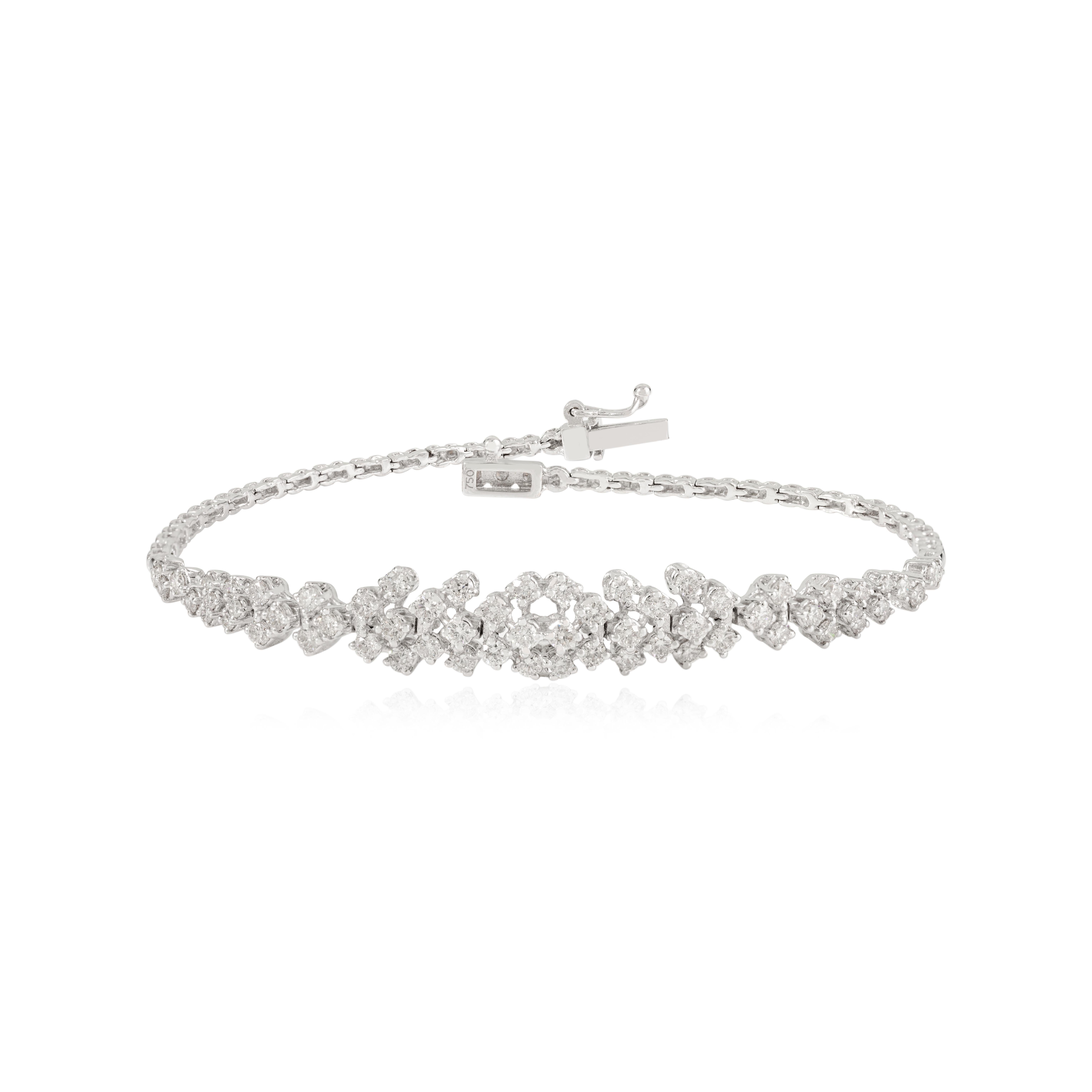 Bracciale tennis con cluster di diamanti certificati in oro bianco 18k 1,34 CTW Gioielli di pregio in vendita 1