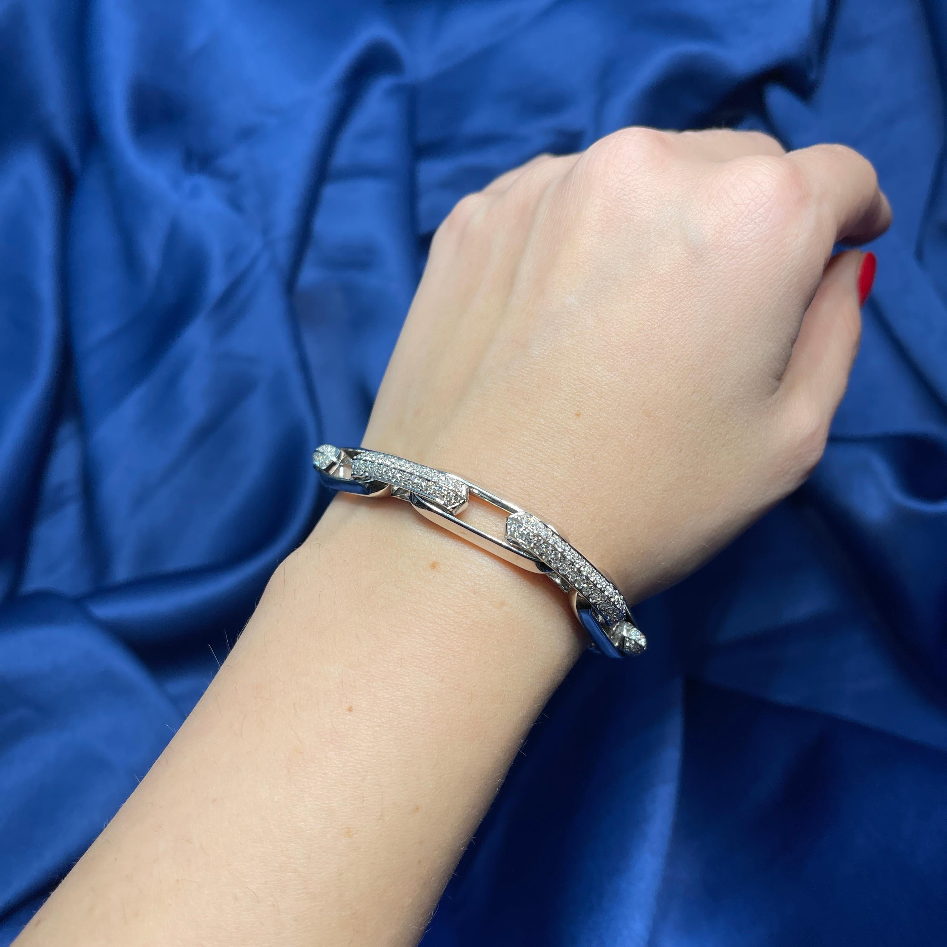 Pulsera de cadena de oro blanco de 18 quilates con eslabones pavé de diamantes en Nuevo estado para la venta en Bergamo, BG