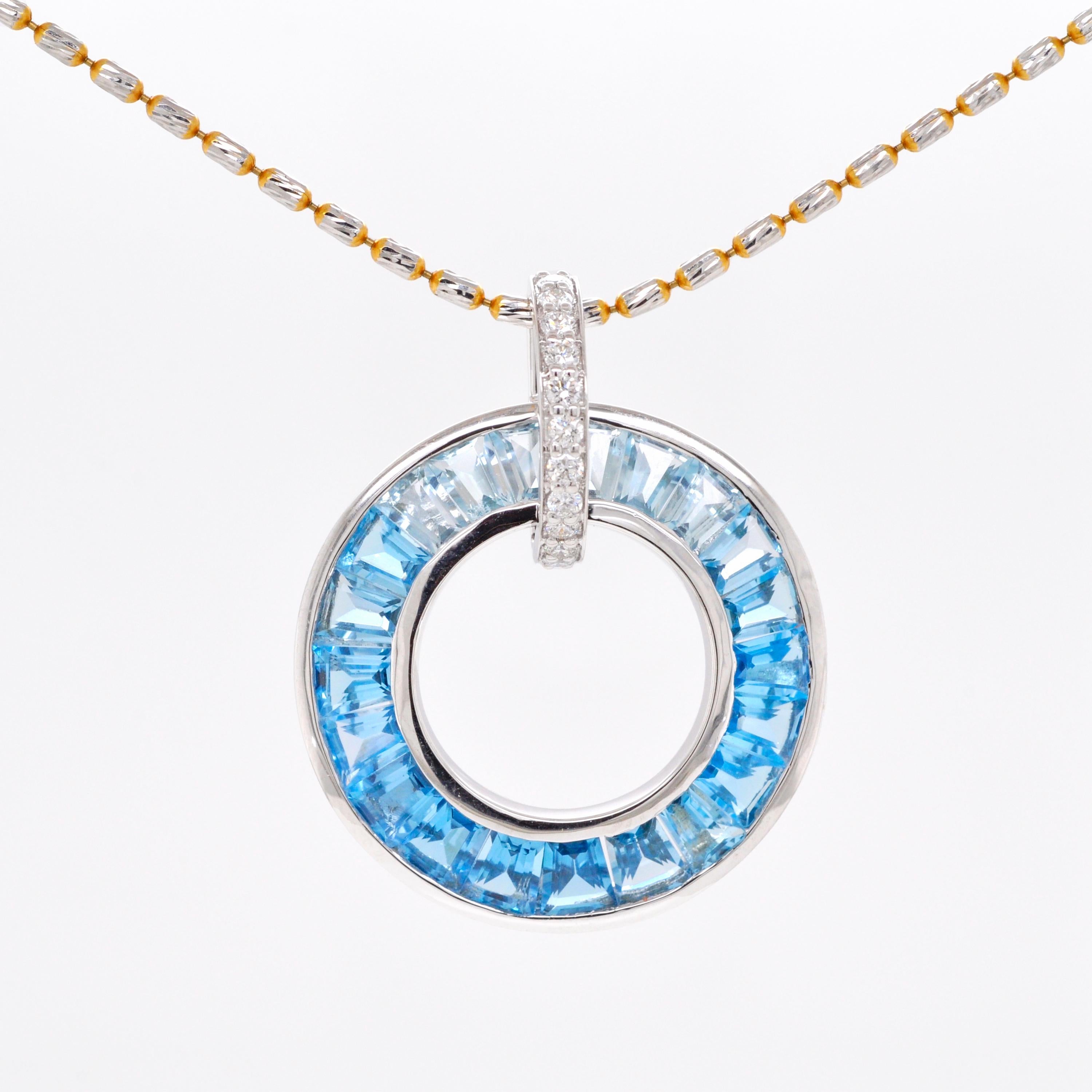 18K White Gold Channel-Set Blue Topaz Baguettes Diamond Circle Pendant Necklace For Sale 4