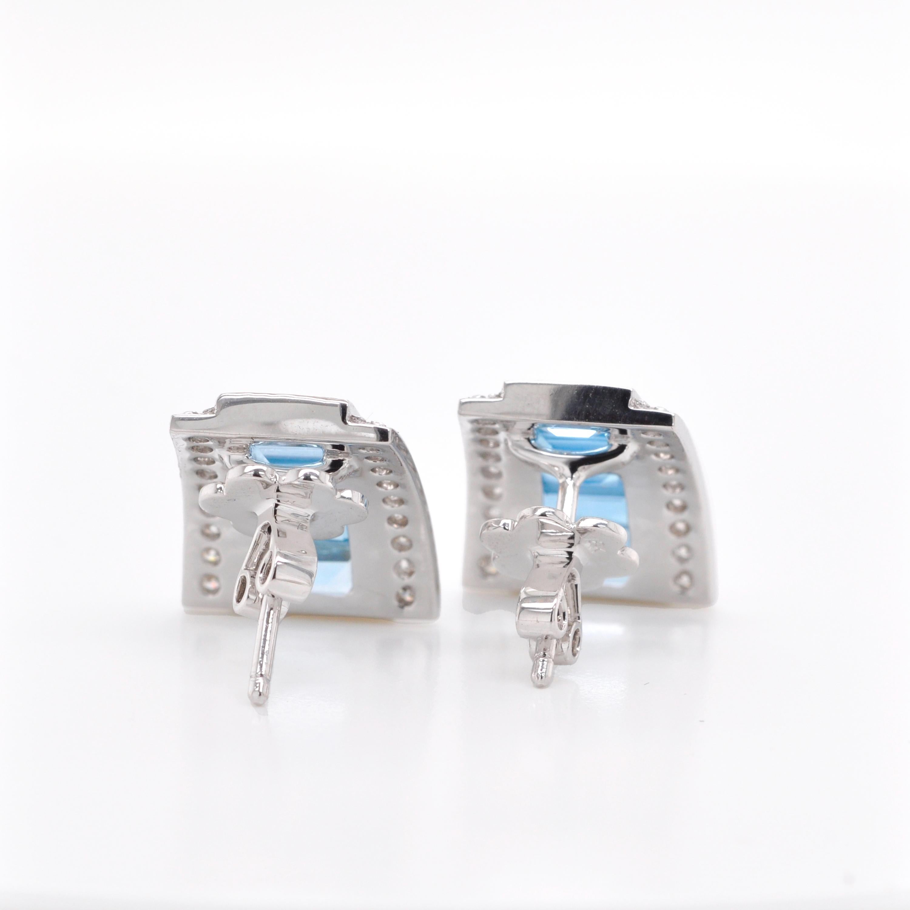 18K White Gold Channel Set Blue Topaz Taper Baguette Pendant Earrings Set  For Sale 8