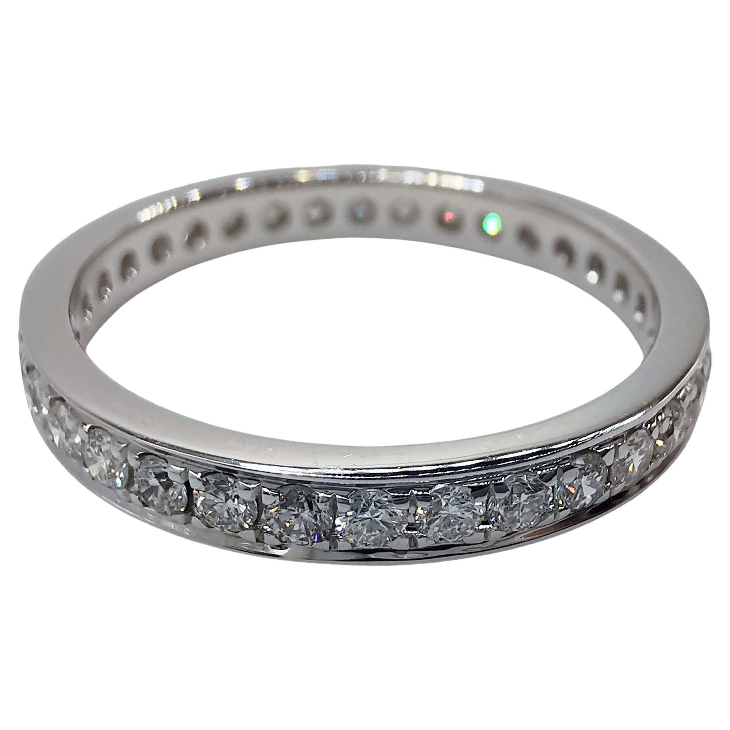 18K White Gold Channel Set Diamond Pavé Eternity Band Wedding Stacking Ring