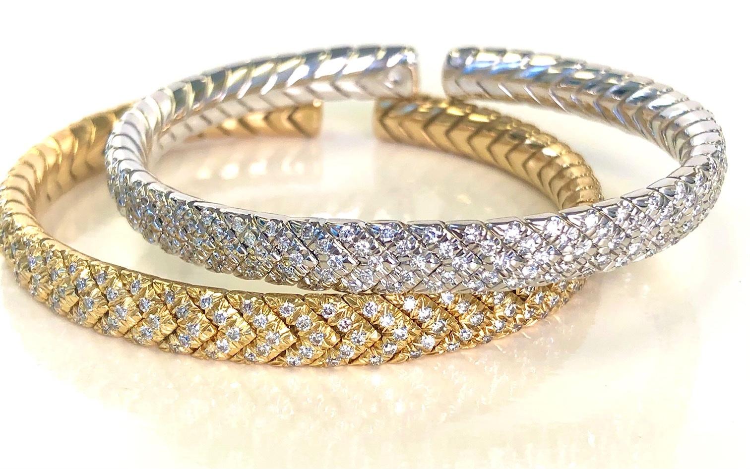 Women's 18 Karat White Gold Chevron Diamond Bangle Bracelet For Sale